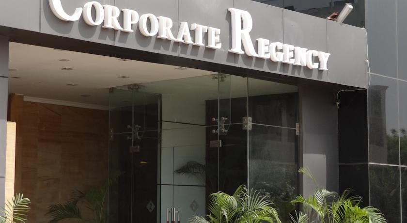 Hotel Corporate Regency Nuova Delhi Esterno foto