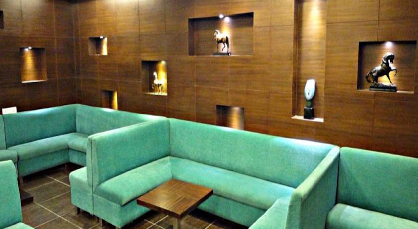 Hotel Corporate Regency Nuova Delhi Esterno foto