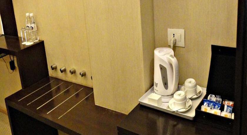 Hotel Corporate Regency Nuova Delhi Camera foto