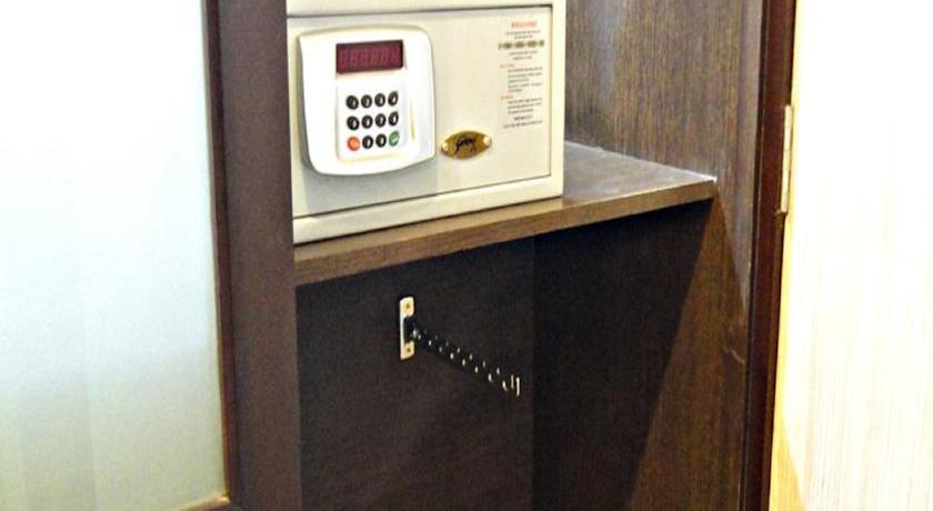 Hotel Corporate Regency Nuova Delhi Camera foto