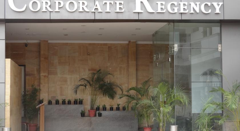 Hotel Corporate Regency Nuova Delhi Esterno foto